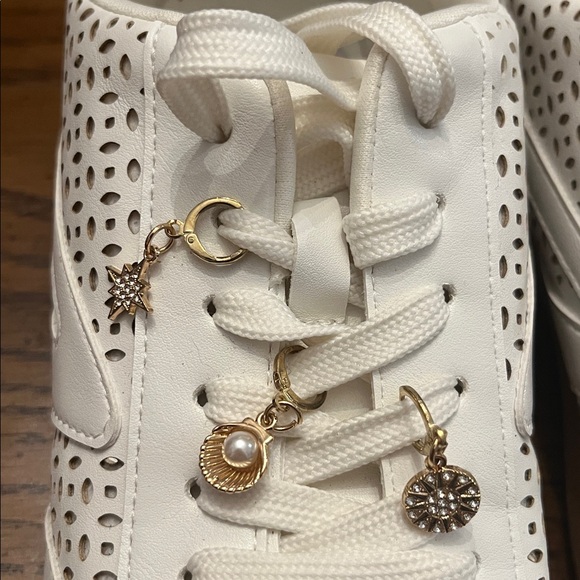 Dolce Vita White Perforated Sneakers with Gold Accents, size 8.5 - Picture 8 of 15